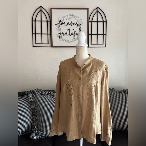 Lauren Ralph Lauren 100% Linen Tunic Blouse Size 1X Eyelet Details Coastal Beach - Picture 2 of 15